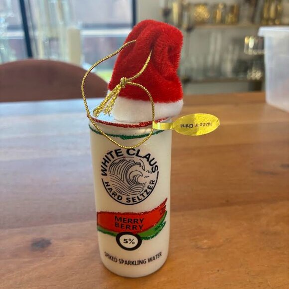 Cody Foster- Merry Berry White Claw Ornament- NWT - Picture 1 of 1